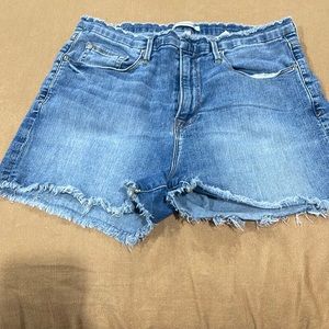 Good American shorts